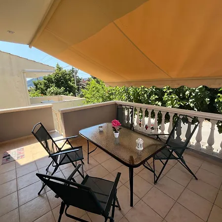 Casa Olympou 15 Nea Iraklitsa